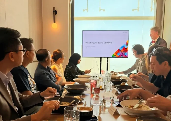 Matthew Hardman（日立Vantara亚太区首席技术官）分享关于数据韧性及VSP One解决方案的见解。